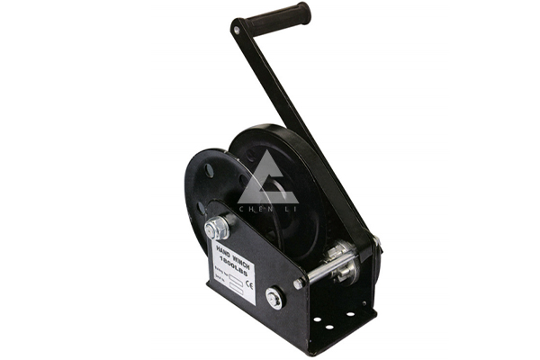 自鎖手搖絞盤(pán)